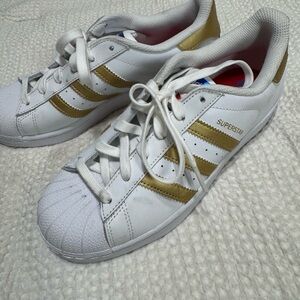 Adidas Sneakers - White with Gold Stripes